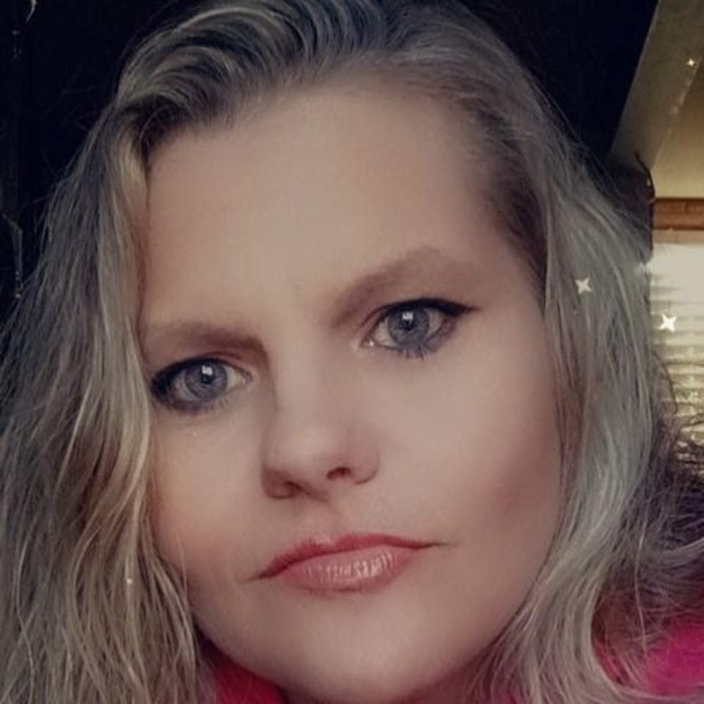 Meet your Posher, Paula